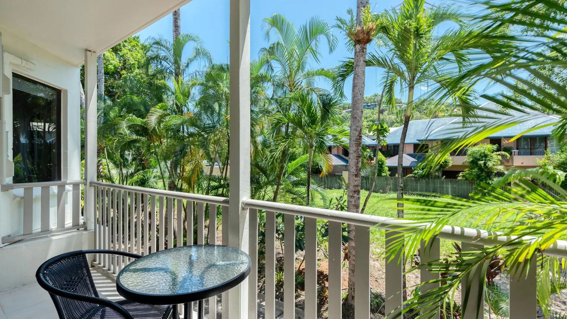 Unit 4 @ Tropical Reef Apartments Port Douglas 0*,  Austrália